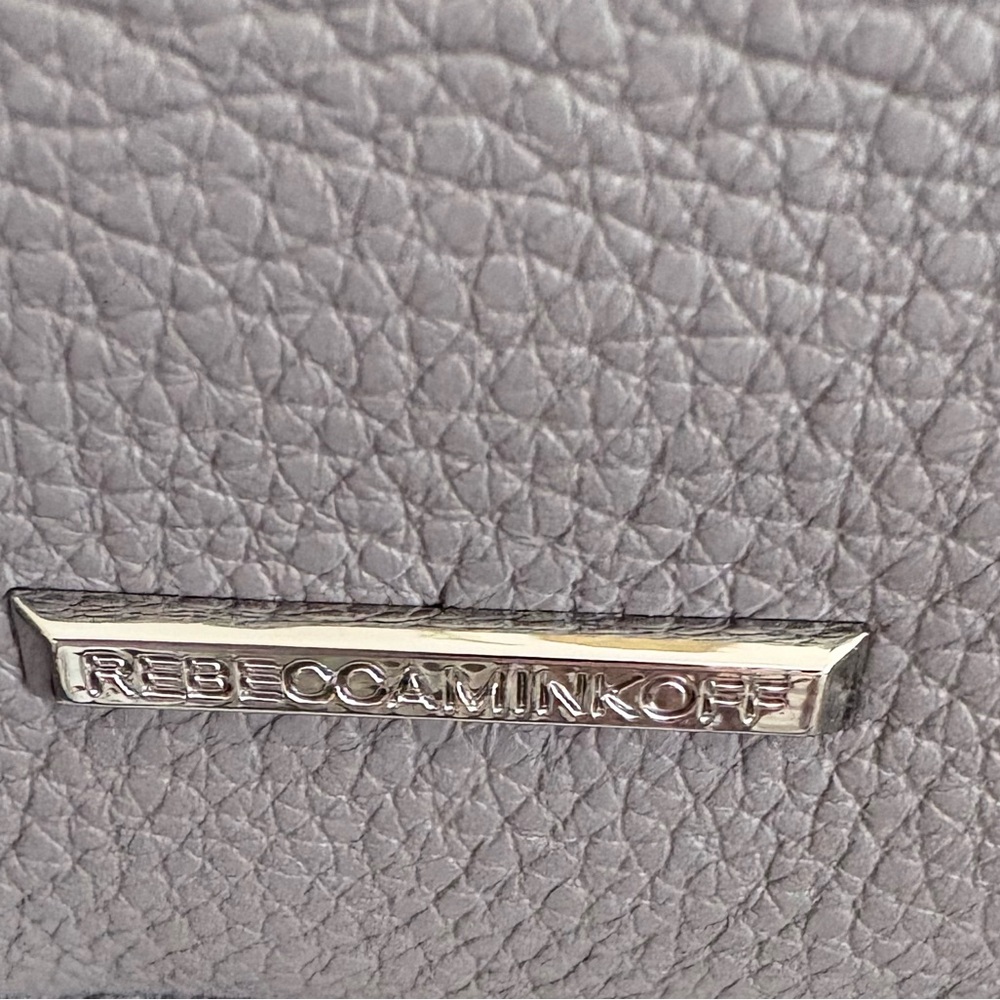 🩶🩶REBECCA MINKOFF SMALL JULIAN DOVE GREY PEBBLED LEATHER BACKPACK!🩶🩶 - Picture 6 of 8